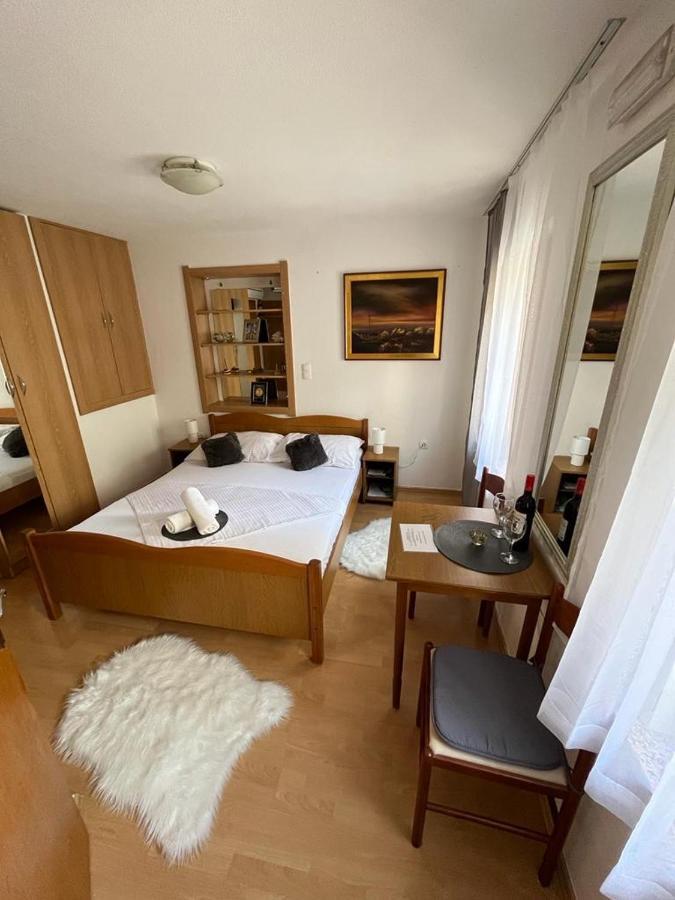 Studios Magnolia Трогир Екстериор снимка